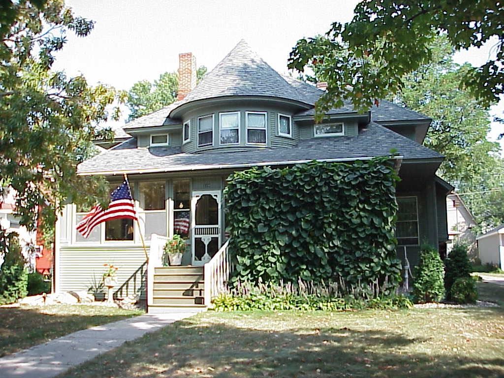 220 N 3rd Street (Freeman House)