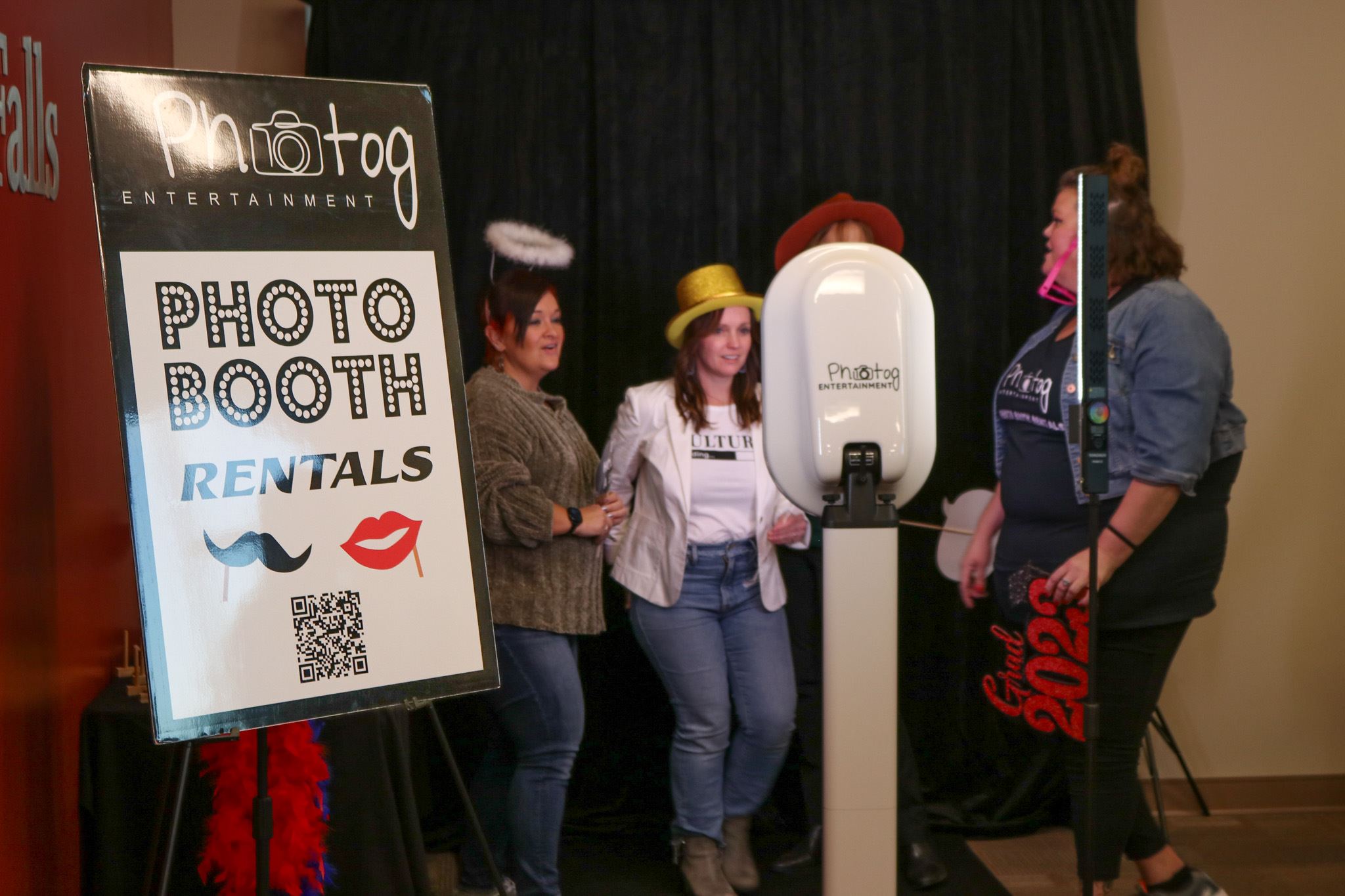 Innovation Center Graduation - Guests Taking Photos at Photo Booth